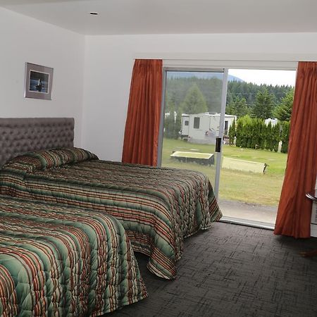 Timberlodge Rv & Campground Port Alberni Ngoại thất bức ảnh