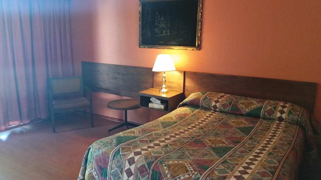 Timberlodge Rv & Campground Port Alberni Phòng bức ảnh